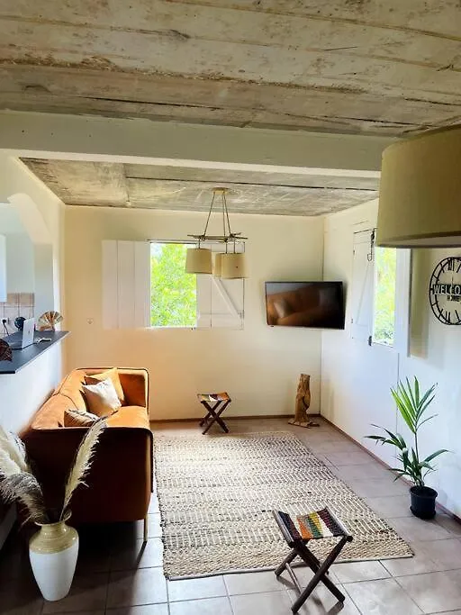 Appartement Jmj Sugar à Rivière-Pilote